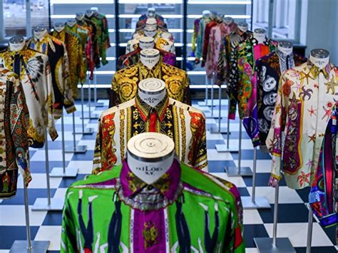 versace berlin eickhoff|Gianni Versace Retrospective .